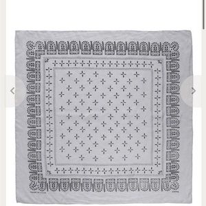 OZMA Fog bandana (color no longer sold!) 100% silk